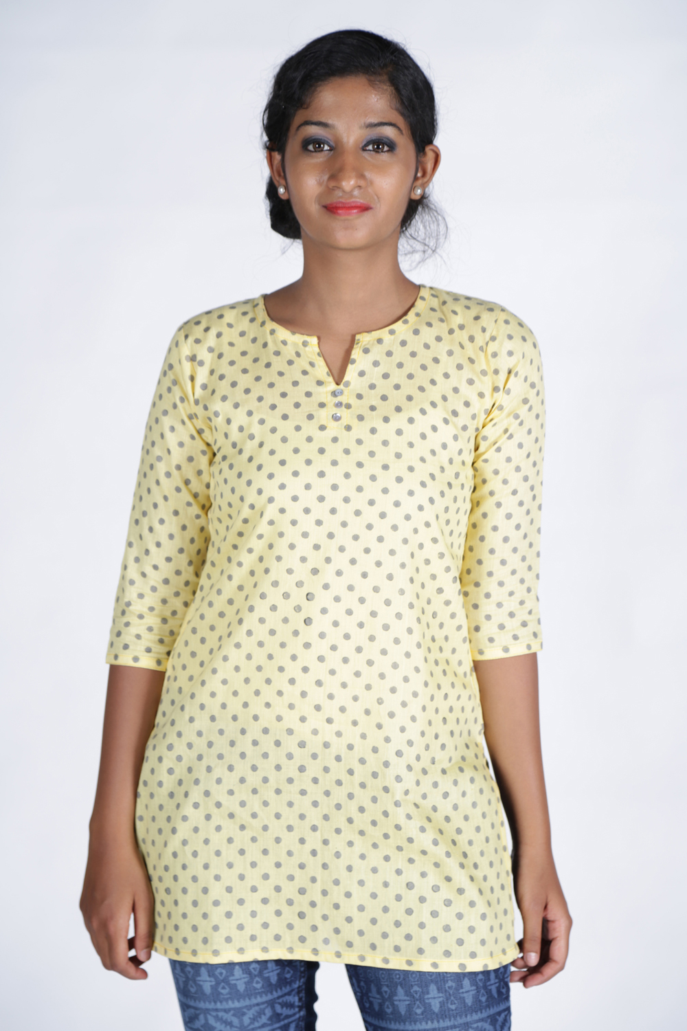 MINC - Buy Embroidered Short Kurti In Orange Khadi Cotton Online