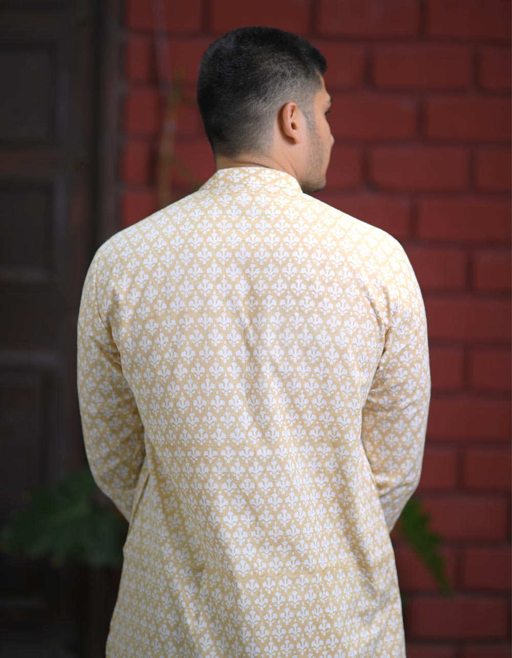 Khadi-Classic-Buti-Print-Kurta-Back