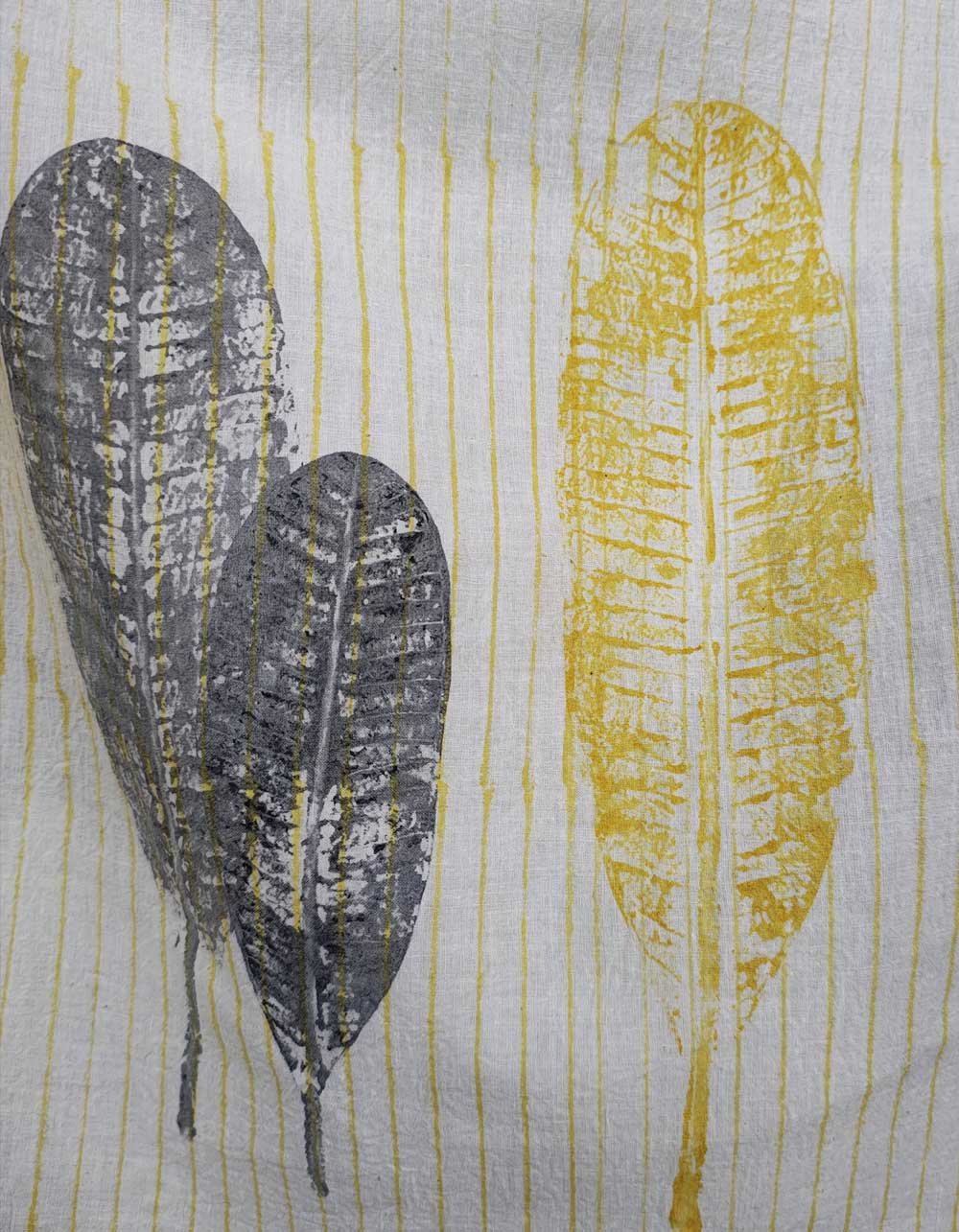 Nature-Imprint-Khadi-Scarf-Close