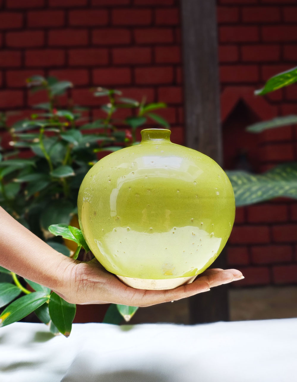 Lime_Green_Sphere_DETAIL_2