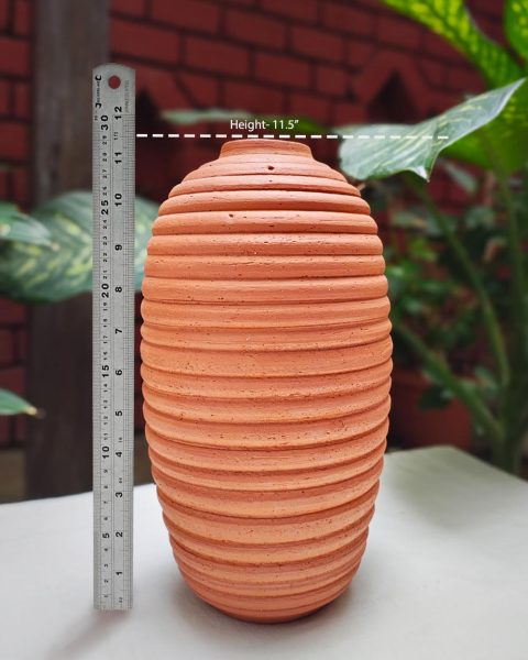 Handcrafted Ribbed Terracotta vase