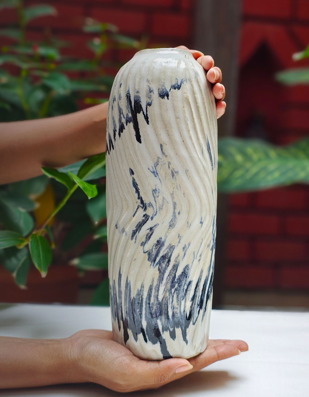 Vertical-Swirl-Handcrafted-Vase_INHAND